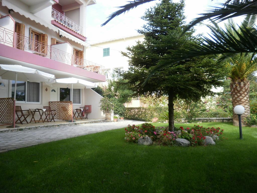 Christianna Studios Никиана Экстерьер фото